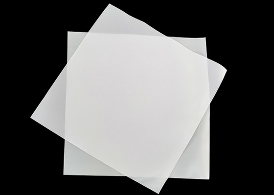 Белая пресса сетки фильтра полиэстера качества еды кладет в мешки для молока фильтра